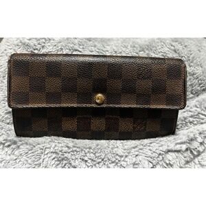 Louis Vuitton‎ Damier Ebene Sarah Wallet Snap Closure Long Bifold